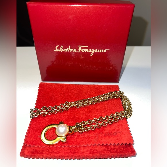 Salvatore Ferragamo Necklace - Picture 3 of 7